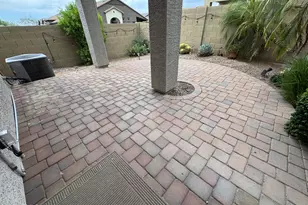 2725 E Mine Creek Rd, Phoenix, AZ 85024 - Photo 36
