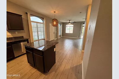2725 E Mine Creek Road #1176, Phoenix, AZ 85024 - Photo 6