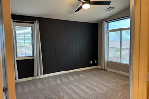 2725 E Mine Creek Rd, Phoenix, AZ 85024 - Photo 16