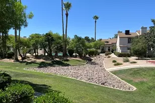 4114 E Union Hills Dr, Phoenix, AZ 85050 - Photo 28