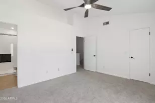 4114 E Union Hills Dr, Phoenix, AZ 85050 - Photo 16