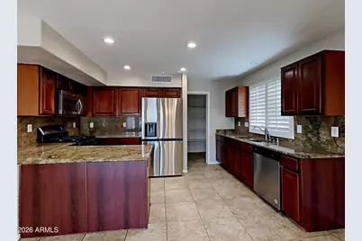 17169 W Ironwood Street, Surprise, AZ 85388 - Photo 4