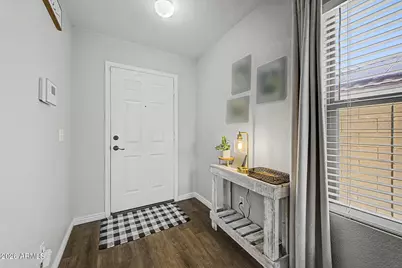 15781 W Watson Lane, Surprise, AZ 85379 - Photo 6