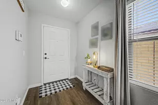 15781 W Watson Ln, Surprise, AZ 85379 - Photo 6