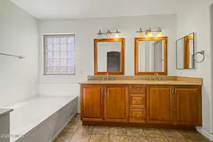 6933 W Villa Hermosa, Glendale, AZ 85310 - Photo 22