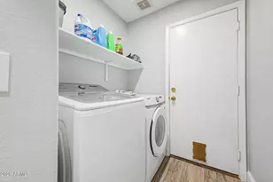12421 N 42nd Dr, Phoenix, AZ 85029 - Photo 32