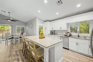 12421 N 42nd Dr, Phoenix, AZ 85029 - Photo 12