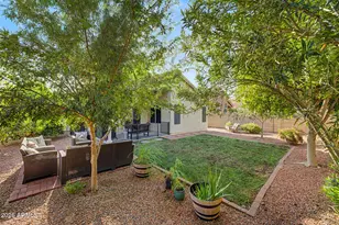 12421 N 42nd Dr, Phoenix, AZ 85029 - Photo 38