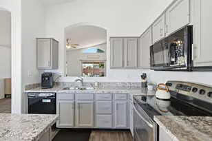 1327 W Lark Dr, Chandler, AZ 85286 - Photo 6