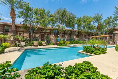5550 N 16th Street #Apt 167, Phoenix, AZ 85016 - Photo 1