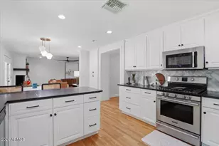 216 E Glenn Dr, Phoenix, AZ 85020 - Photo 22