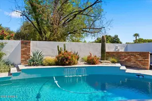 216 E Glenn Dr, Phoenix, AZ 85020 - Photo 40