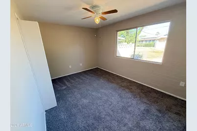 10012 W Lakeview Circle, Sun City, AZ 85351 - Photo 14