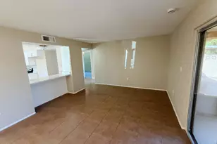 10012 W Lakeview Circle, Sun City, AZ 85351 - Photo 8
