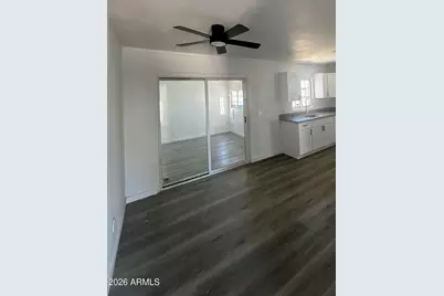 1542 W Carson Road, Phoenix, AZ 85041 - Photo 10