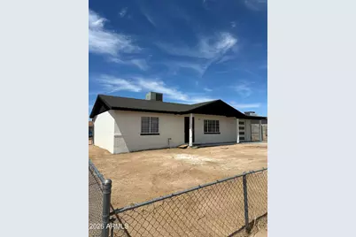 1542 W Carson Road, Phoenix, AZ 85041 - Photo 2