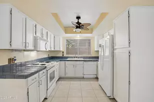 19925 N 77th Ave, Glendale, AZ 85308 - Photo 6