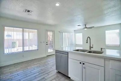 333 W Colt Road, Tempe, AZ 85284 - Photo 14
