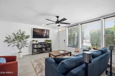 2929 N 39th Street #6, Phoenix, AZ 85018 - Photo 4