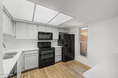 815 E Grovers Avenue #12, Phoenix, AZ 85022 - Photo 4