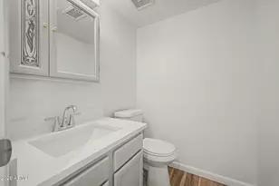 815 E Grovers Ave, Phoenix, AZ 85022 - Photo 8