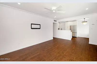 4228 N 44th Place, Phoenix, AZ 85018 - Photo 4