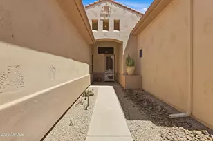 8056 W Louise Dr, Peoria, AZ 85383 - Photo 6