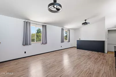 410 W Parkway Boulevard, Tempe, AZ 85281 - Photo 26