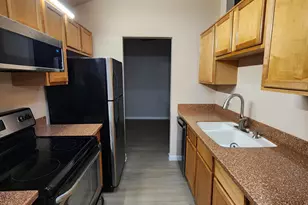7550 N 12th St, Phoenix, AZ 85020 - Photo 16