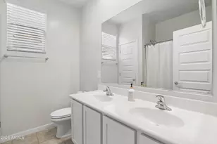 18758 W Shangri La Rd, Surprise, AZ 85388 - Photo 32