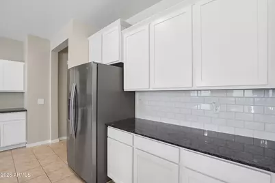 18758 W Shangri La Road, Surprise, AZ 85388 - Photo 6