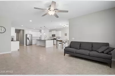 18758 W Shangri La Road, Surprise, AZ 85388 - Photo 14