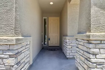 18758 W Shangri La Road, Surprise, AZ 85388 - Photo 2