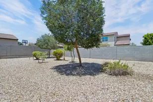 18758 W Shangri La Rd, Surprise, AZ 85388 - Photo 42