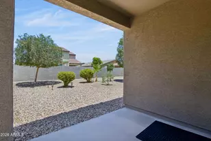 18758 W Shangri La Rd, Surprise, AZ 85388 - Photo 38