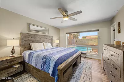 4555 W Echo Lane, Glendale, AZ 85302 - Photo 18