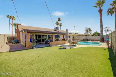 4555 W Echo Lane, Glendale, AZ 85302 - Photo 30