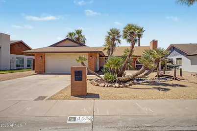 4555 W Echo Lane, Glendale, AZ 85302 - Photo 8