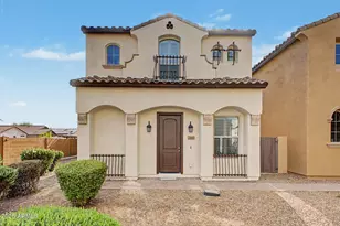 2045 E Heartwood Ln, Phoenix, AZ 85022 - Photo 2