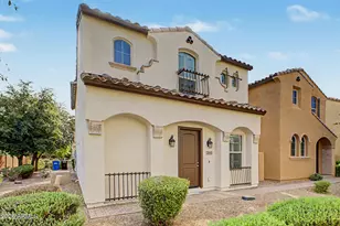2045 E Heartwood Ln, Phoenix, AZ 85022 - Photo 4