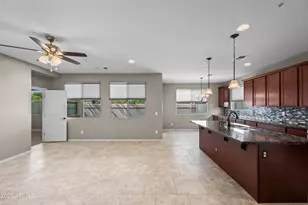 9272 W Wood Dr, Peoria, AZ 85381 - Photo 12