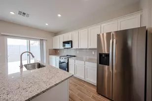 17360 W Villa Hermosa Ln, Surprise, AZ 85387 - Photo 6