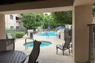 5104 N 32nd St, Phoenix, AZ 85018 - Photo 18