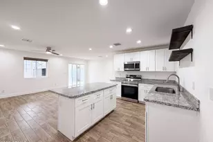 5713 S 13th Ave, Phoenix, AZ 85041 - Photo 2