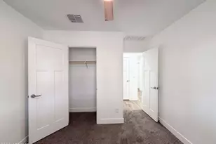 5713 S 13th Ave, Phoenix, AZ 85041 - Photo 8