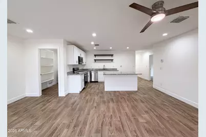 5713 S 13th Avenue, Phoenix, AZ 85041 - Photo 6