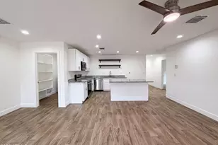 5713 S 13th Ave, Phoenix, AZ 85041 - Photo 6