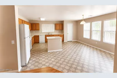 8566 E Desert Lane, Mesa, AZ 85209 - Photo 4