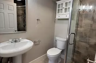 2340 E Isabella Ave, Mesa, AZ 85204 - Photo 12