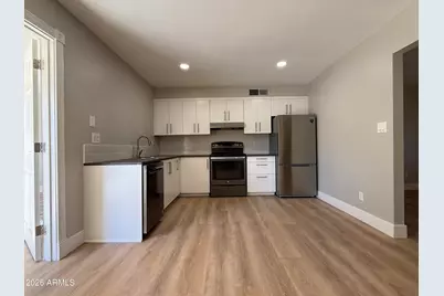 2340 E Isabella Avenue, Mesa, AZ 85204 - Photo 2